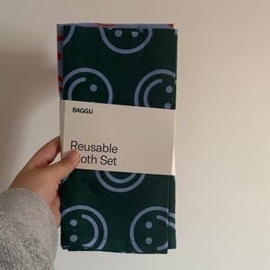 BNWT BAGGU Smiley Pattern Reusable Cloth Set - forest green, blue and raspberry